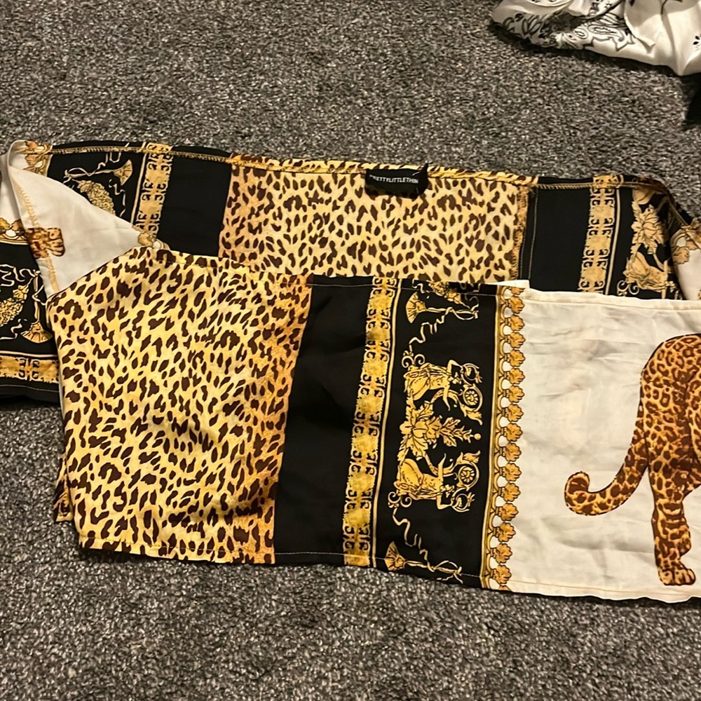 prettylittlething scarf top